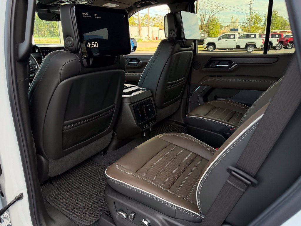 New 2027 GMC Yukon Denali Ultimate AWD/4WD image 15