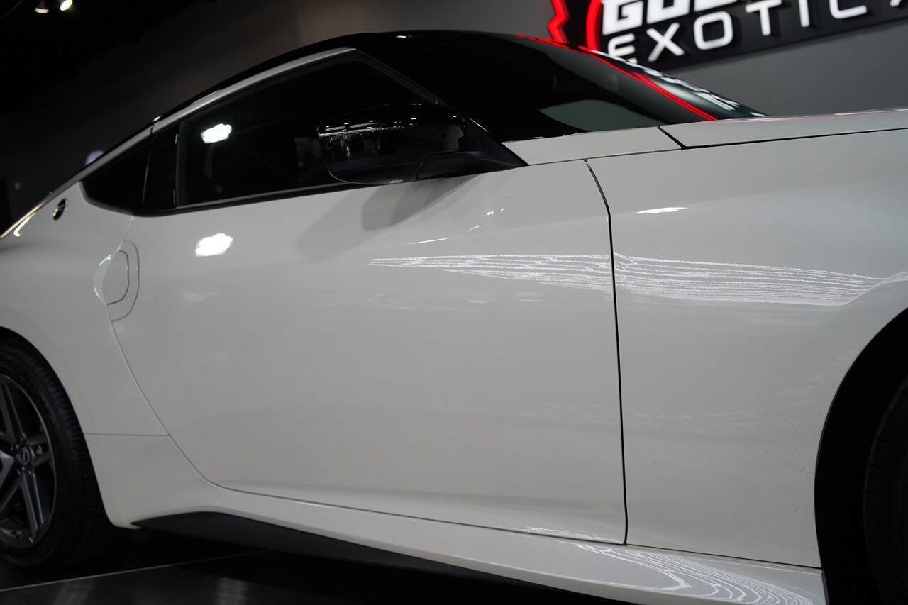 Used 2025 Nissan Z Sport w/ Floor Mat Package RWD image 58