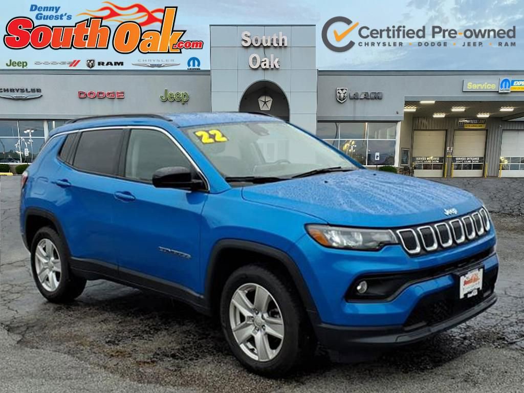 Certified 2022 Jeep Compass Latitude w/ Convenience Group image 1