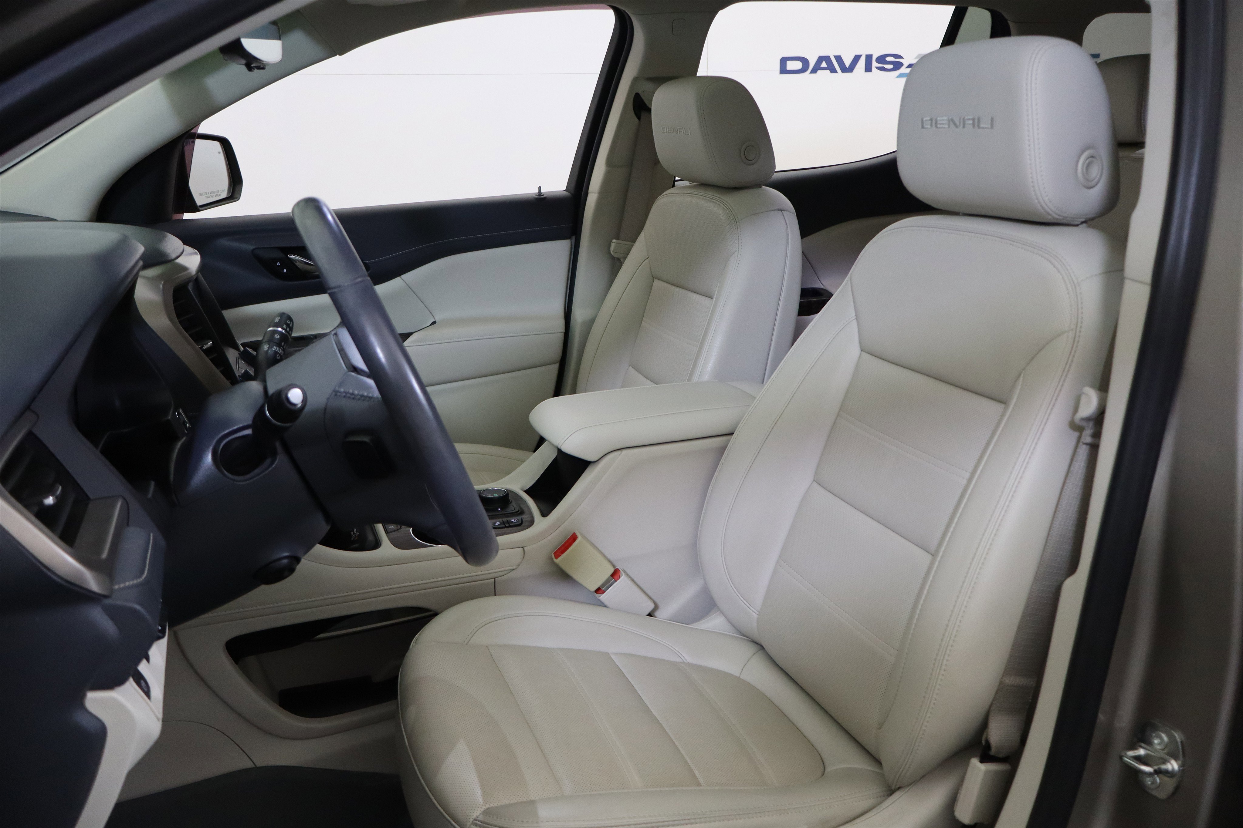 Used 2022 GMC Acadia Denali w/ Denali Ultimate Package image 22