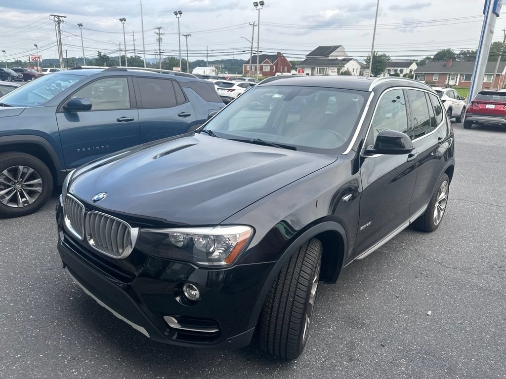 Used 2017 BMW X3 sDrive28i RWD image 11