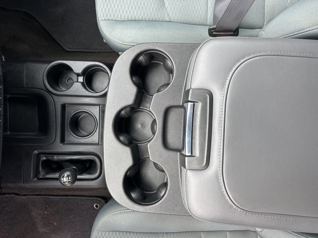 Used 2016 RAM 2500 Tradesman w/ Chrome Appearance Group image 33