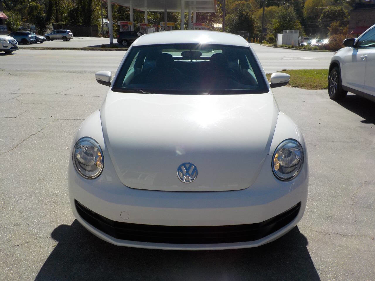 Used 2012 Volkswagen Beetle 2.5 image 7