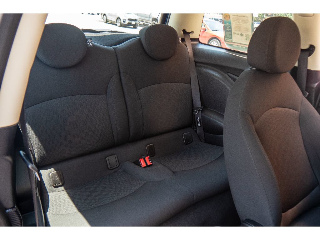 Used 2011 MINI Cooper S FWD image 18
