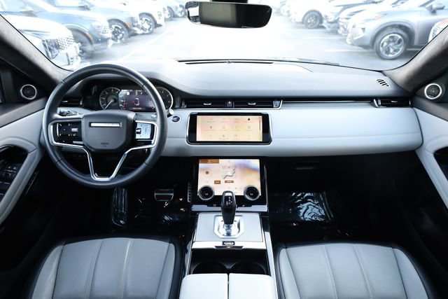 Used 2023 Land Rover Range Rover Evoque R-Dynamic SE image 13