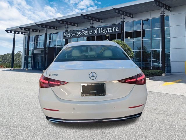 Used 2025 Mercedes-Benz C 300 Sedan image 5