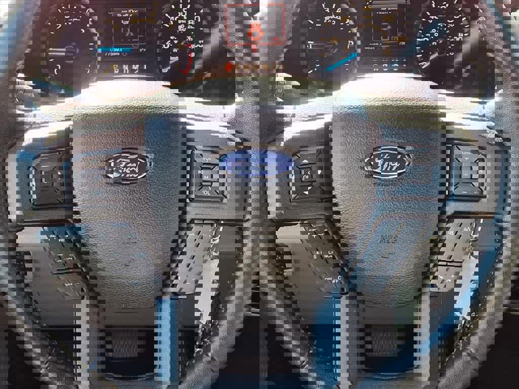 Used 2017 Ford F150 XLT w/ Equipment Group 301A Mid image 16