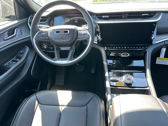 New 2026 Jeep Grand Cherokee Limited AWD/4WD image 16