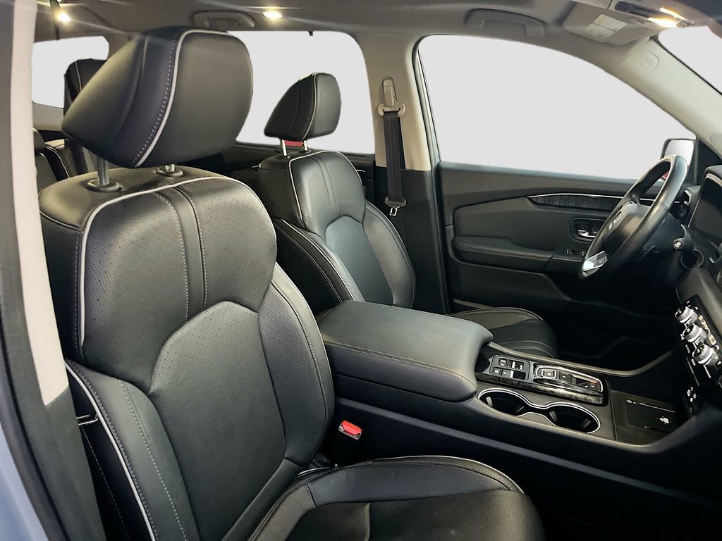 Used 2023 Honda Pilot Elite image 31