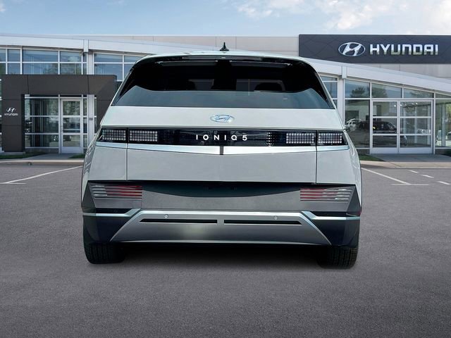 New 2024 Hyundai Ioniq 5 SEL image 12