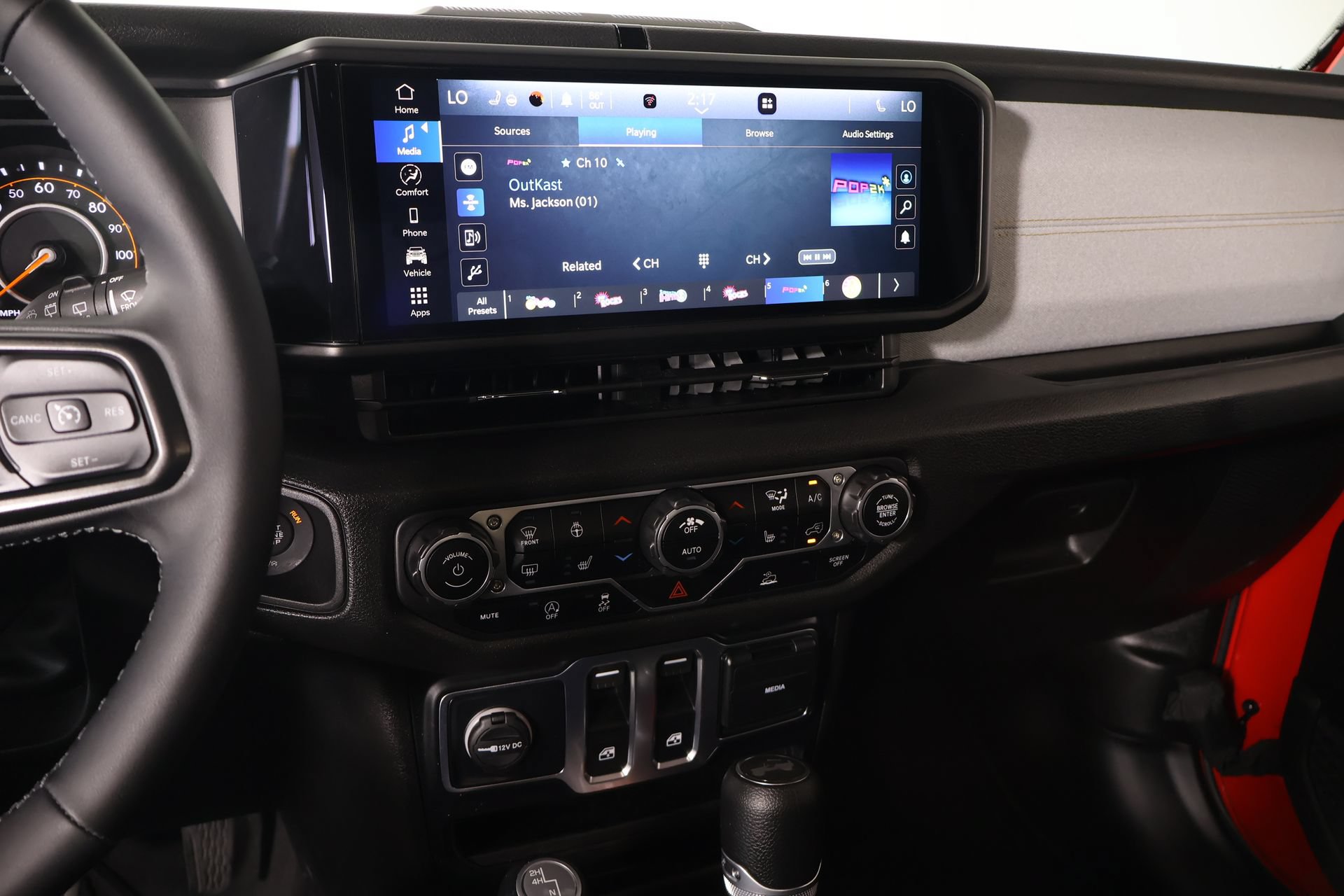 Used 2025 Jeep Wrangler Sport AWD/4WD image 5