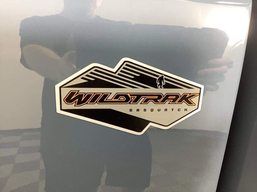 Used 2022 Ford Bronco Wildtrak image 35