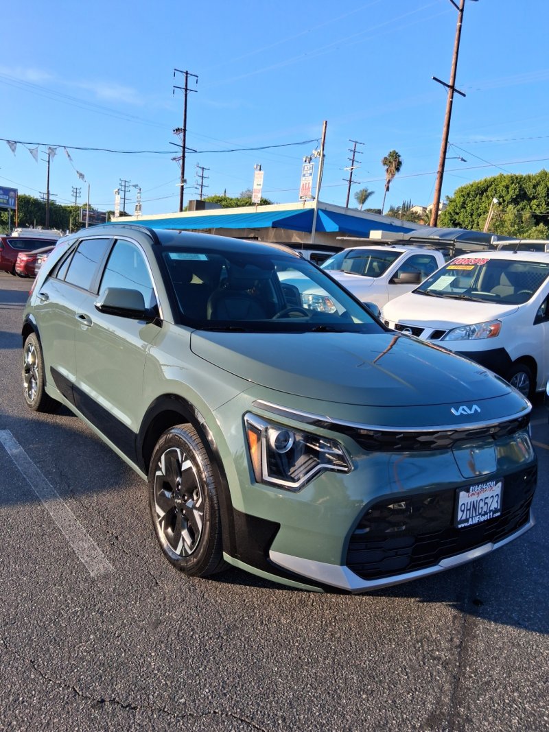 Used 2023 Kia Niro Wind w/ Wind Preserve Package