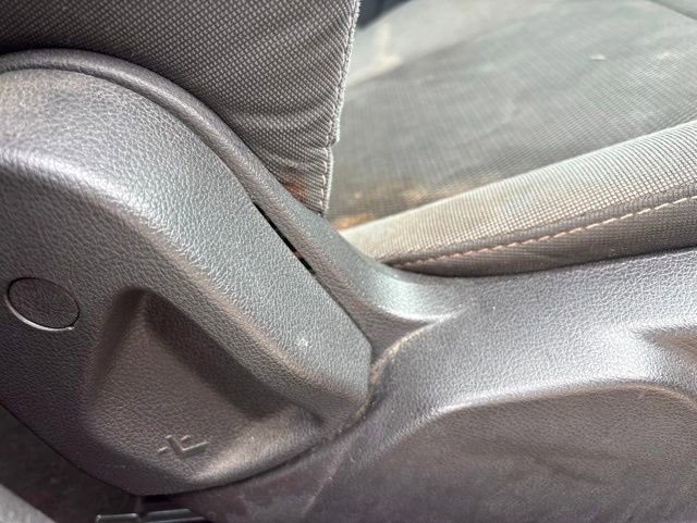 Used 2012 Ford Focus SE FWD image 14