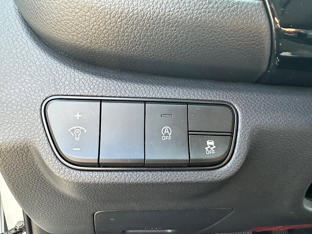 New 2025 Kia Seltos S image 21