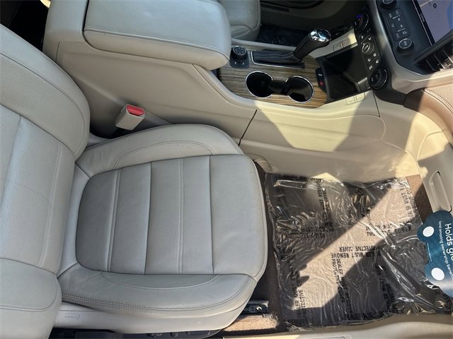 Certified 2017 GMC Acadia Denali w/ Technology Package image 29