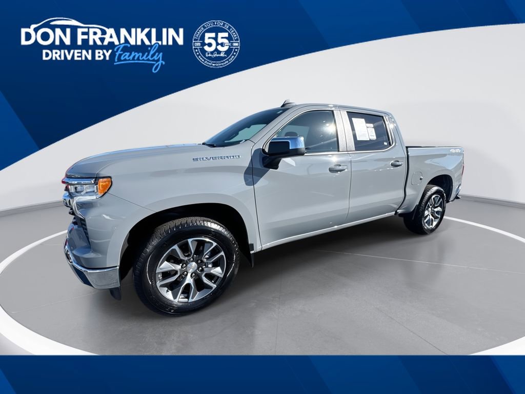 Used 2024 Chevrolet Silverado 1500 LT image 1