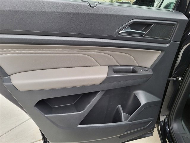 Used 2023 Volkswagen Atlas SEL image 40