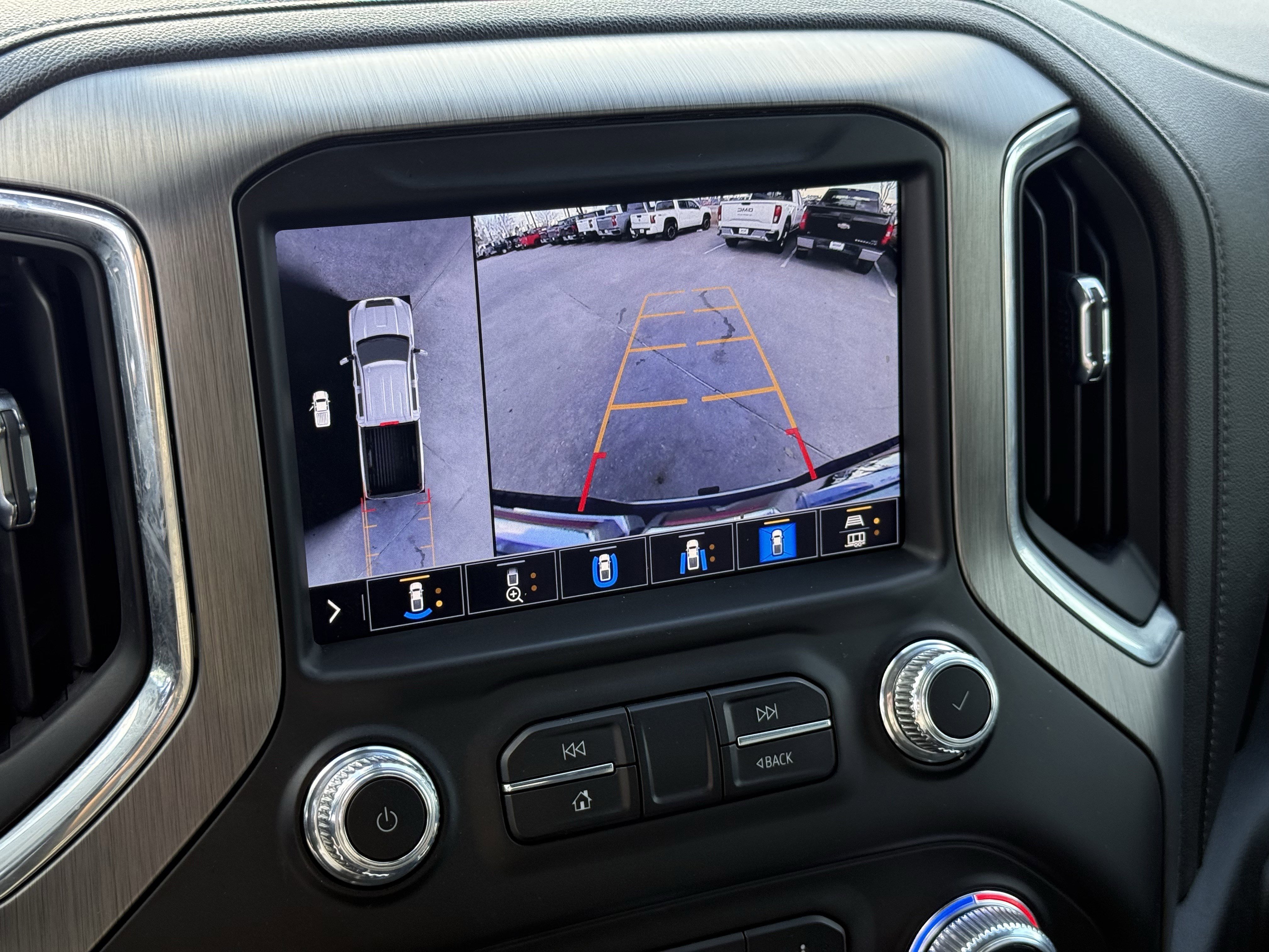 Used 2023 GMC Sierra 2500 Denali w/ Denali Ultimate Package image 21