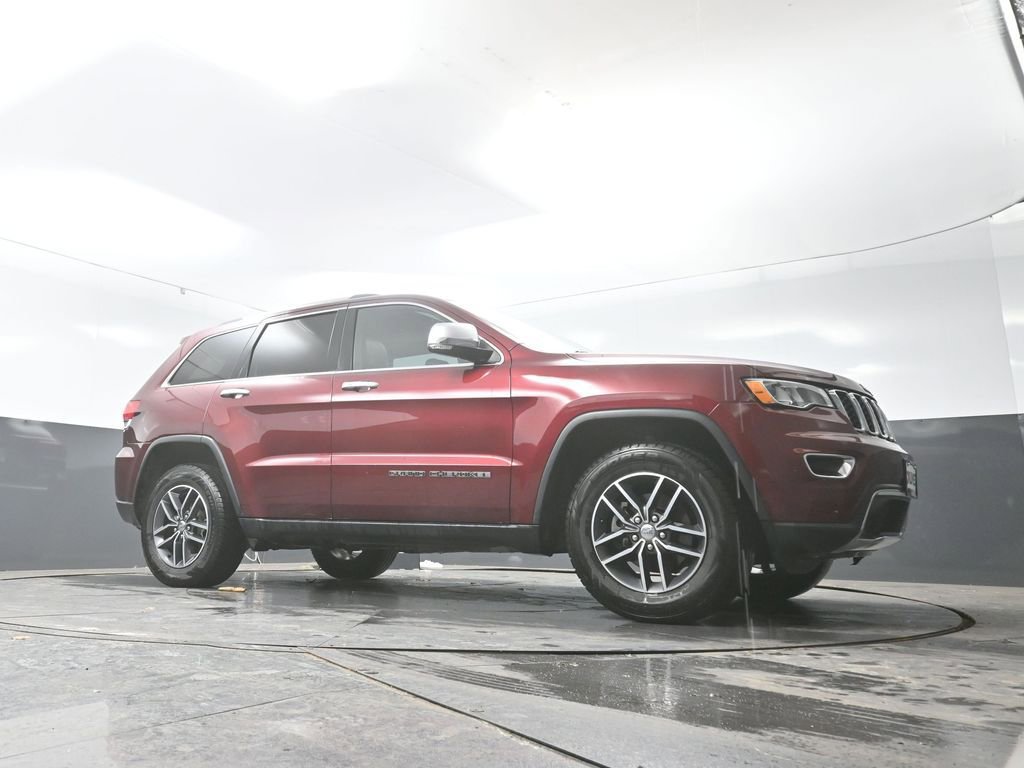 Used 2018 Jeep Grand Cherokee Limited w/ Trailer Tow Group IV image 51