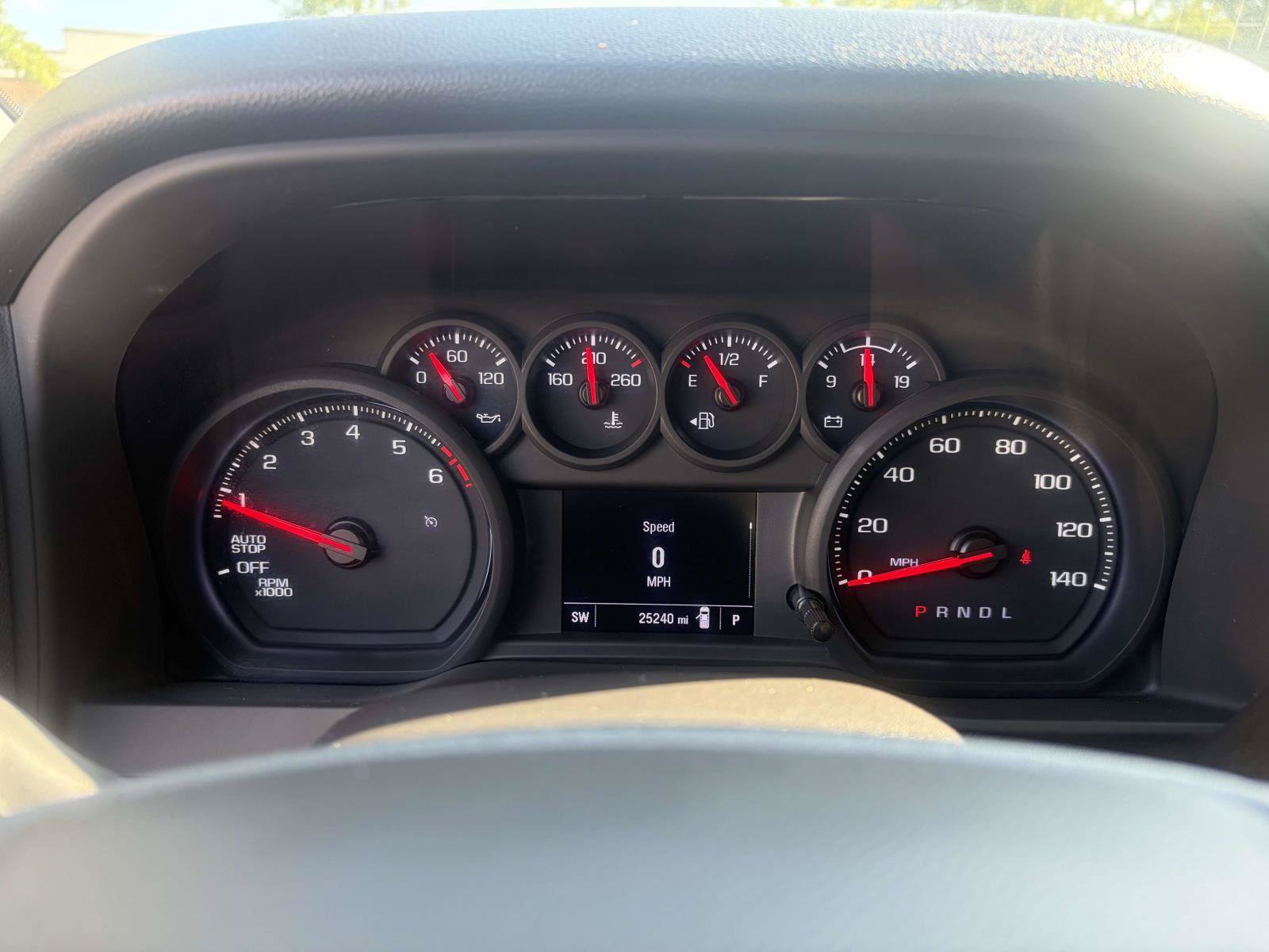 Used 2024 Chevrolet Silverado 1500 Custom RWD image 9