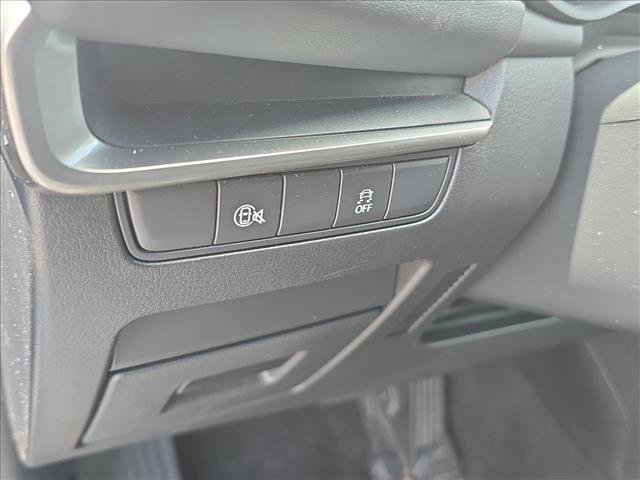 Used 2024 MAZDA MAZDA3 s FWD image 10