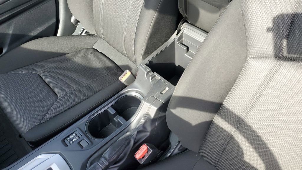 Used 2019 Subaru Impreza 2.0i Premium image 21