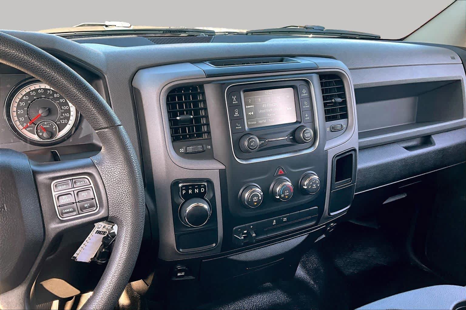Used 2019 RAM 1500 Tradesman w/ Chrome Appearance Group RWD image 7