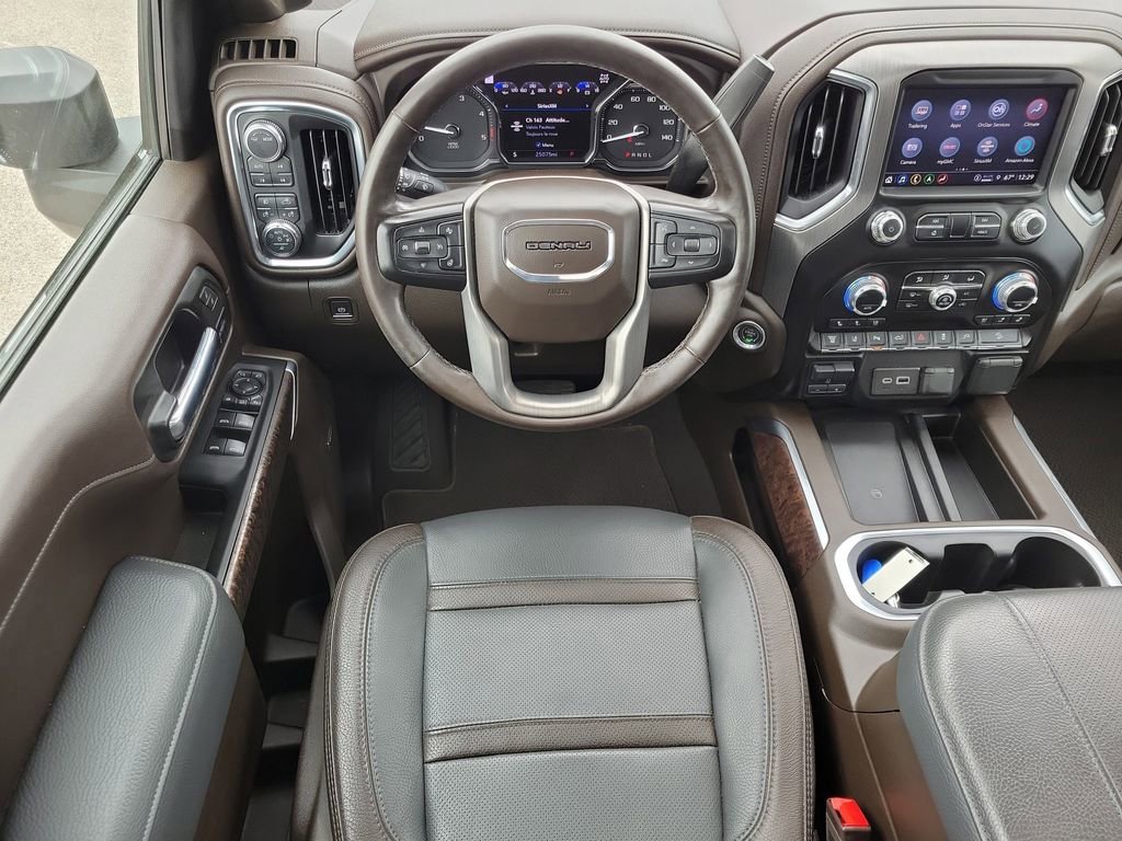 Used 2023 GMC Sierra 2500 Denali w/ Denali Ultimate Package AWD/4WD image 15