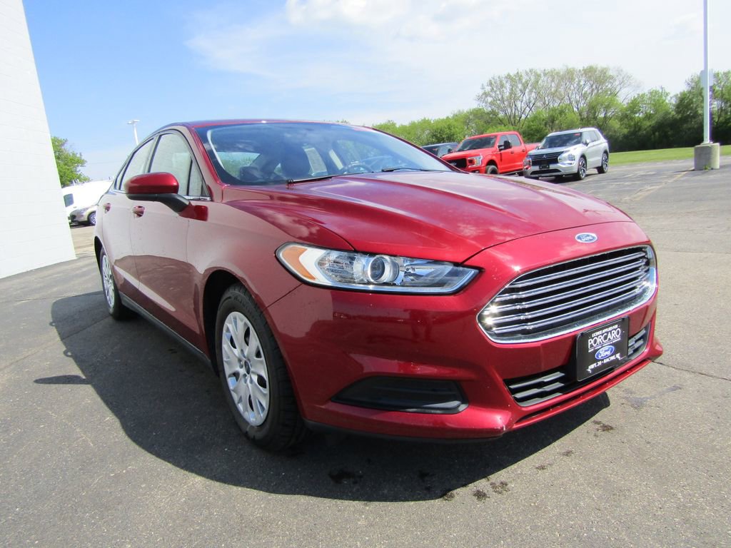 Used 2014 Ford Fusion S FWD image 9
