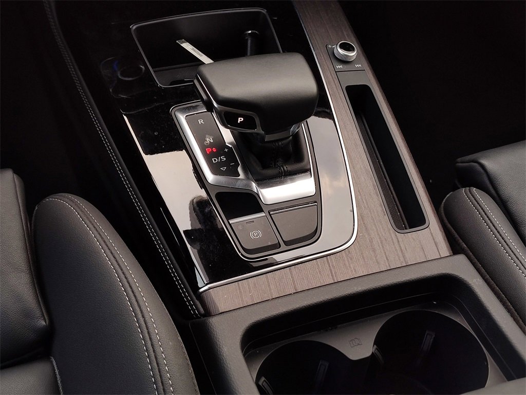 Certified 2025 Audi Q5 2.0T Premium Plus w/ Premium Plus Package image 31