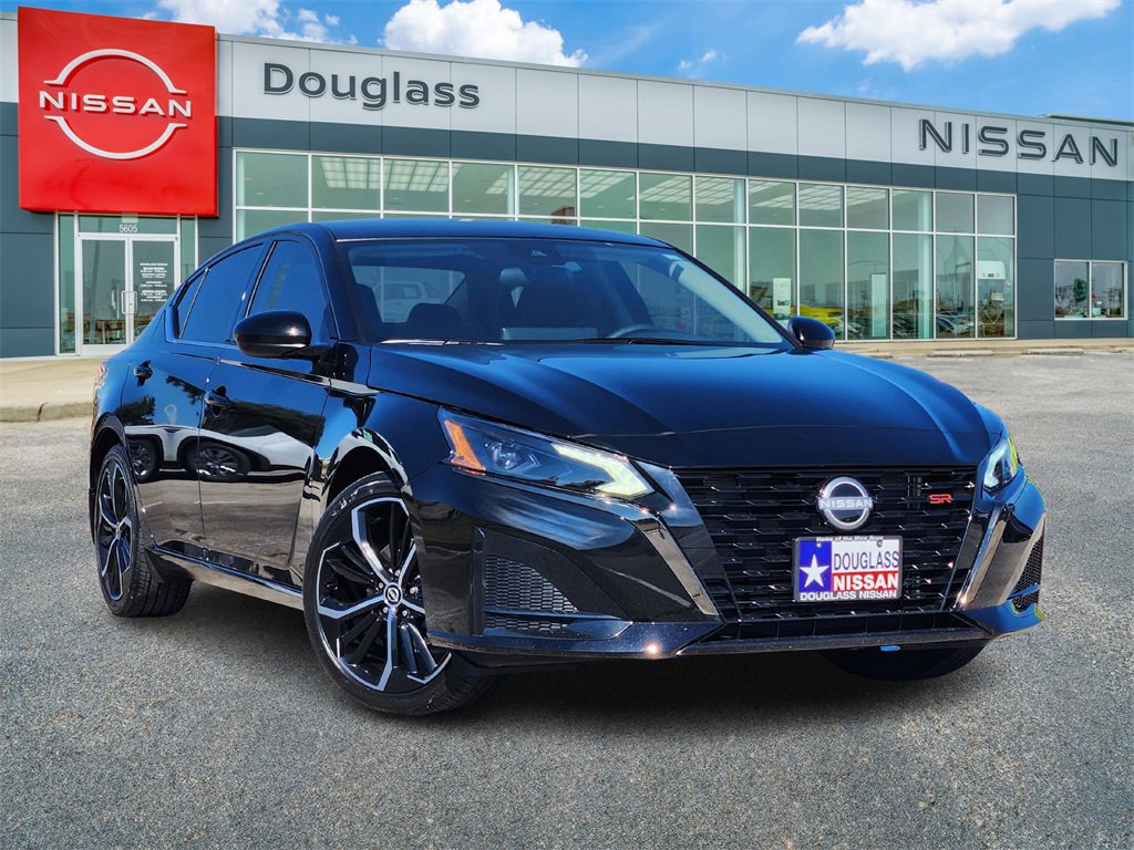New 2025 Nissan Altima 2.5 SR image 1