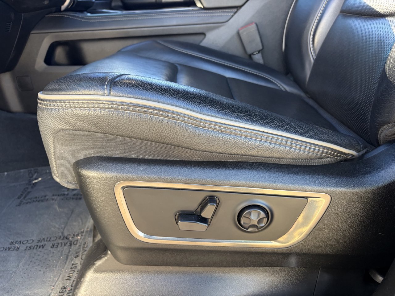 Used 2021 RAM 1500 Limited w/ Night Edition AWD/4WD image 32
