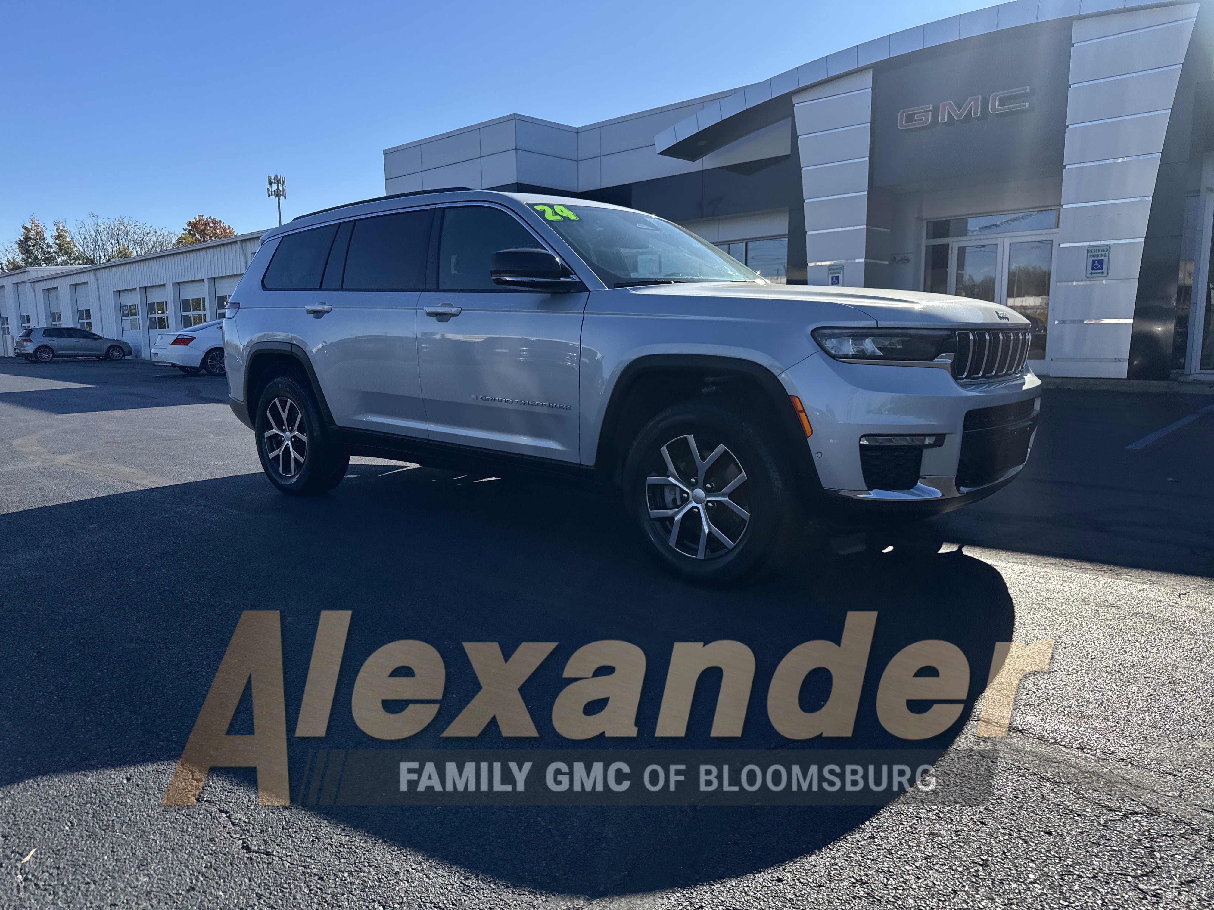 Used 2024 Jeep Grand Cherokee L Limited w/ Luxury Tech Group II