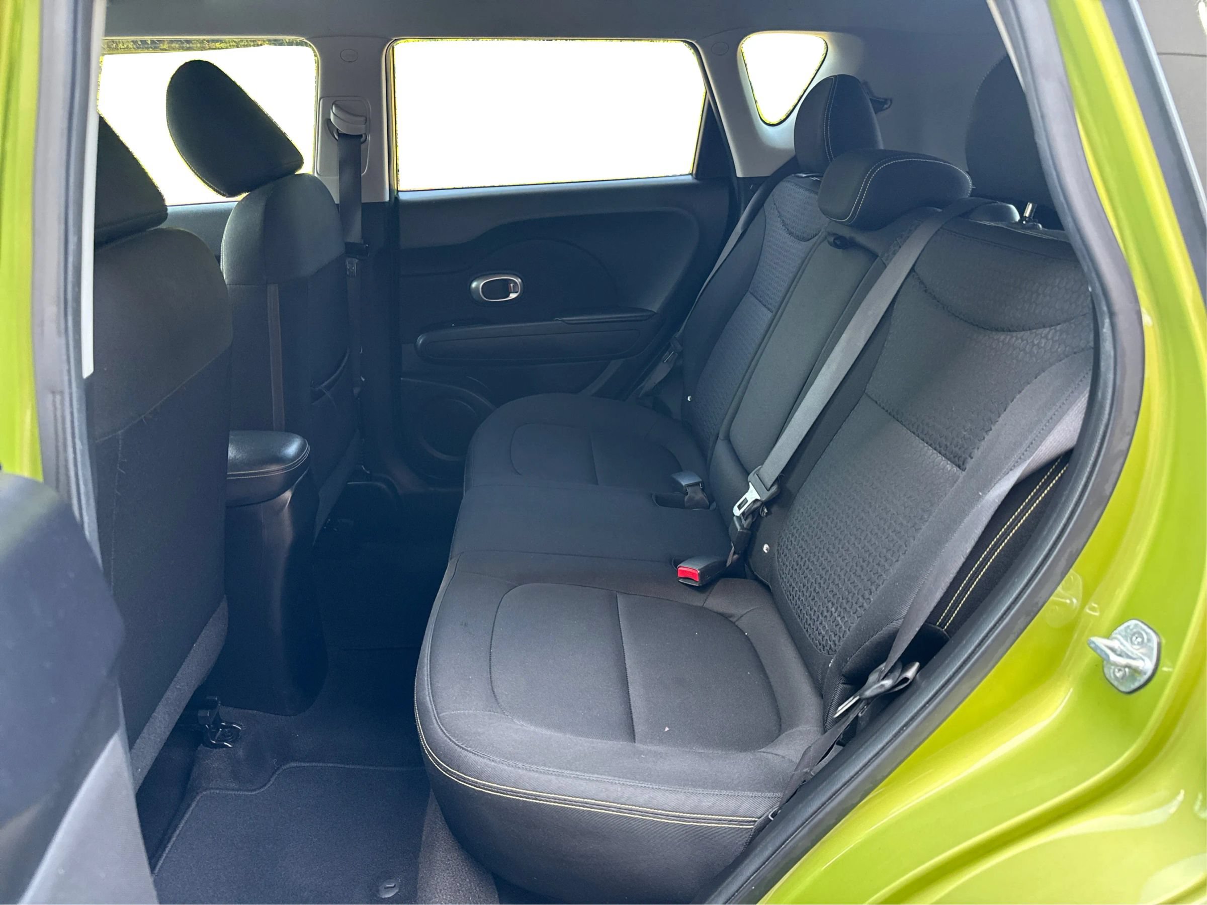 Used 2014 Kia Soul + FWD image 10