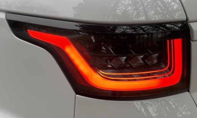 Used 2019 Land Rover Range Rover Sport Supercharged image 7