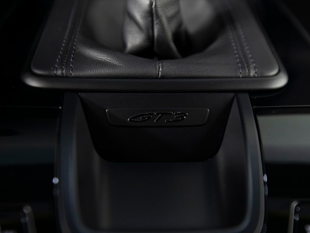 Certified 2022 Porsche 911 GT3 RWD image 32