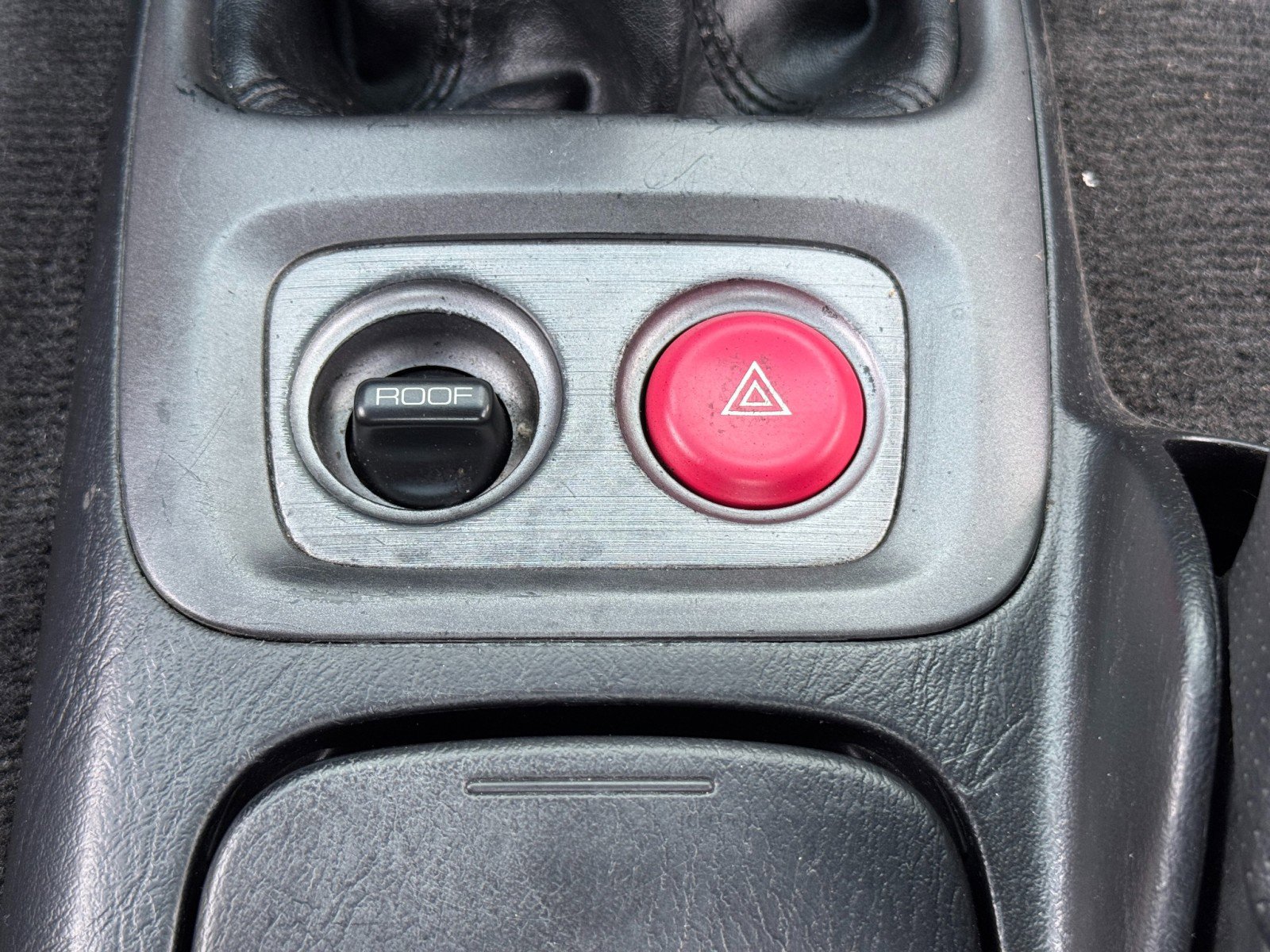 Used 2000 Honda S2000 image 24