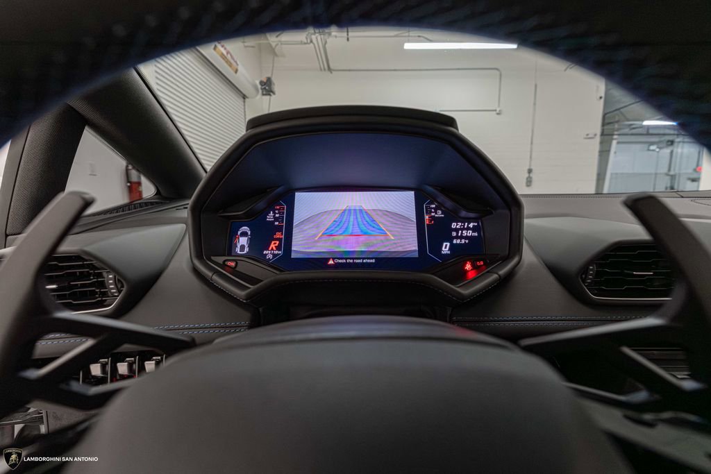 Used 2023 Lamborghini Huracan Tecnica image 34