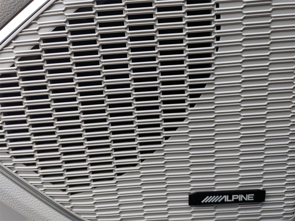 Used 2021 Jeep Grand Cherokee L Summit w/ Advanced Protech Group IV image 13