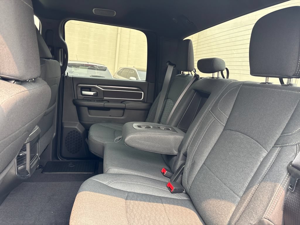 New 2026 RAM 3500 Big Horn AWD/4WD image 22