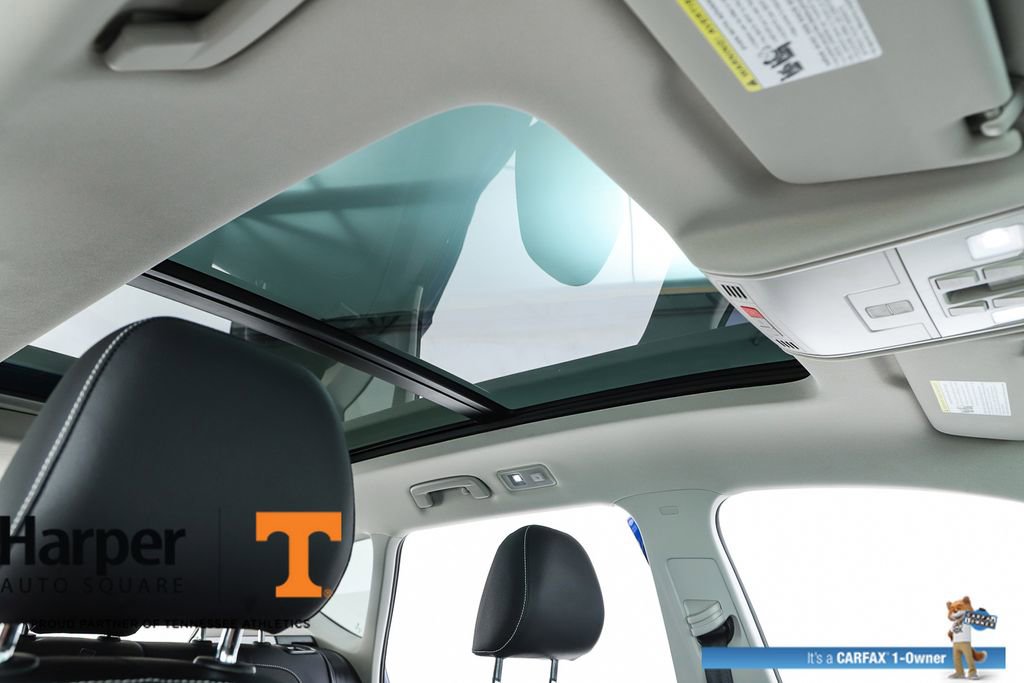 Used 2023 Volkswagen Taos SE w/ Panoramic Sunroof Package image 35