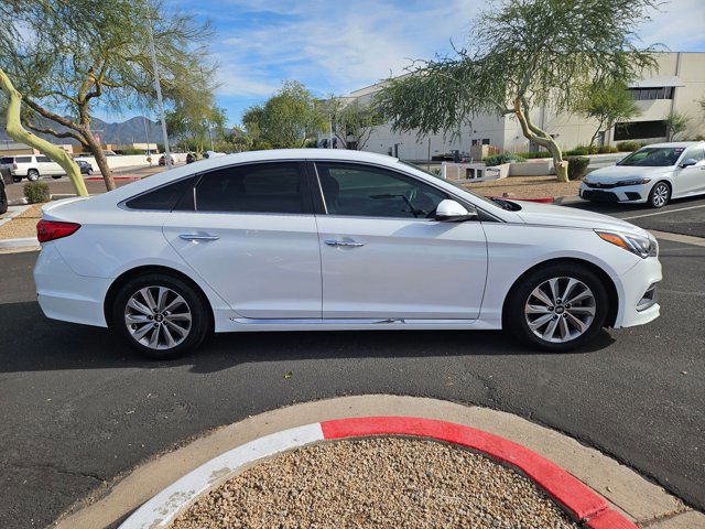 Used 2015 Hyundai Sonata Sport w/ Option Group 04 video 4