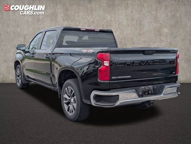 Used 2024 Chevrolet Silverado 1500 LT AWD/4WD image 5