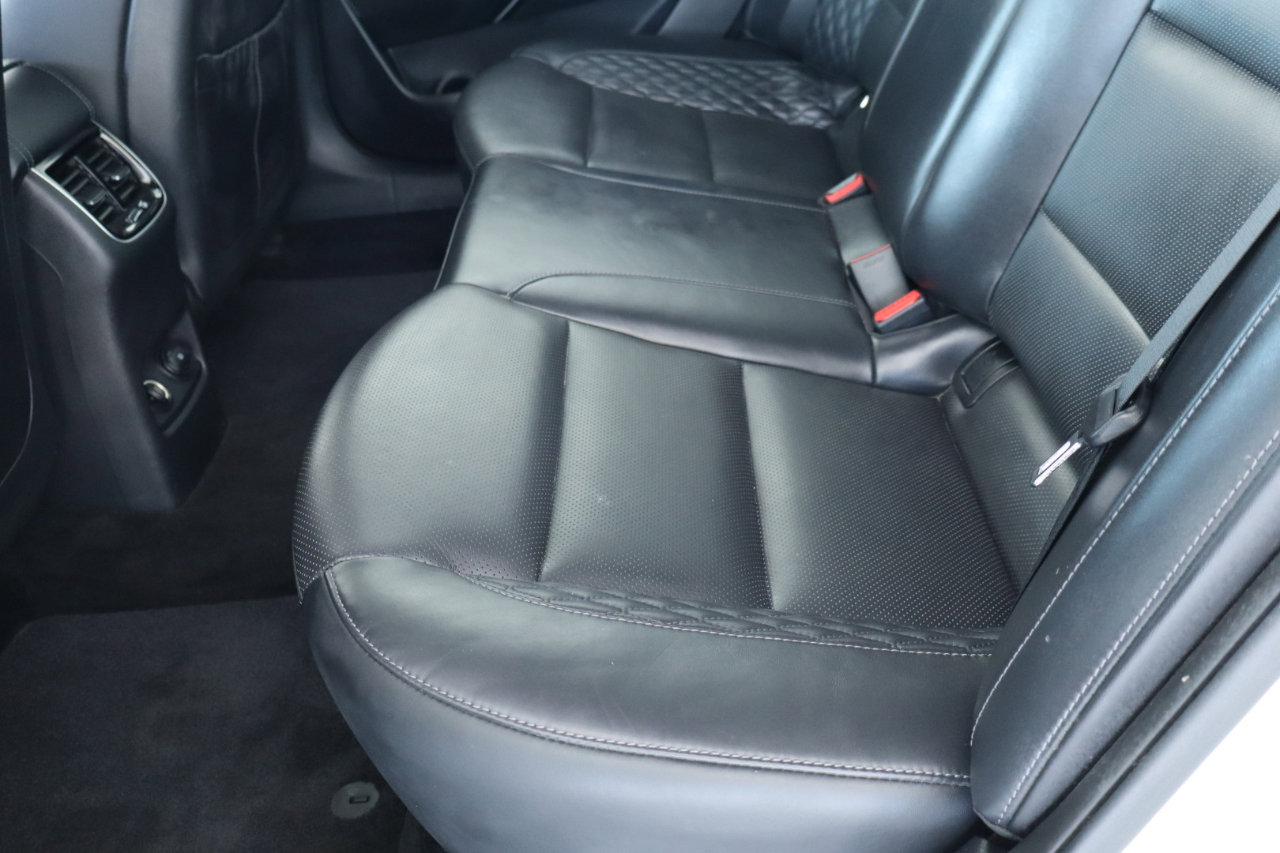 Used 2018 Kia Cadenza Limited image 31