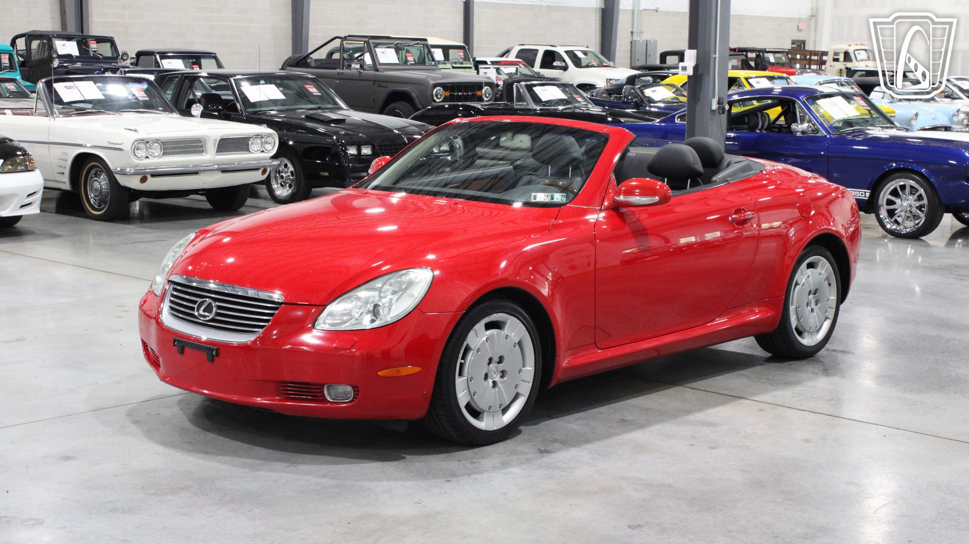 Used 2002 Lexus SC 430 Convertible RWD image 2