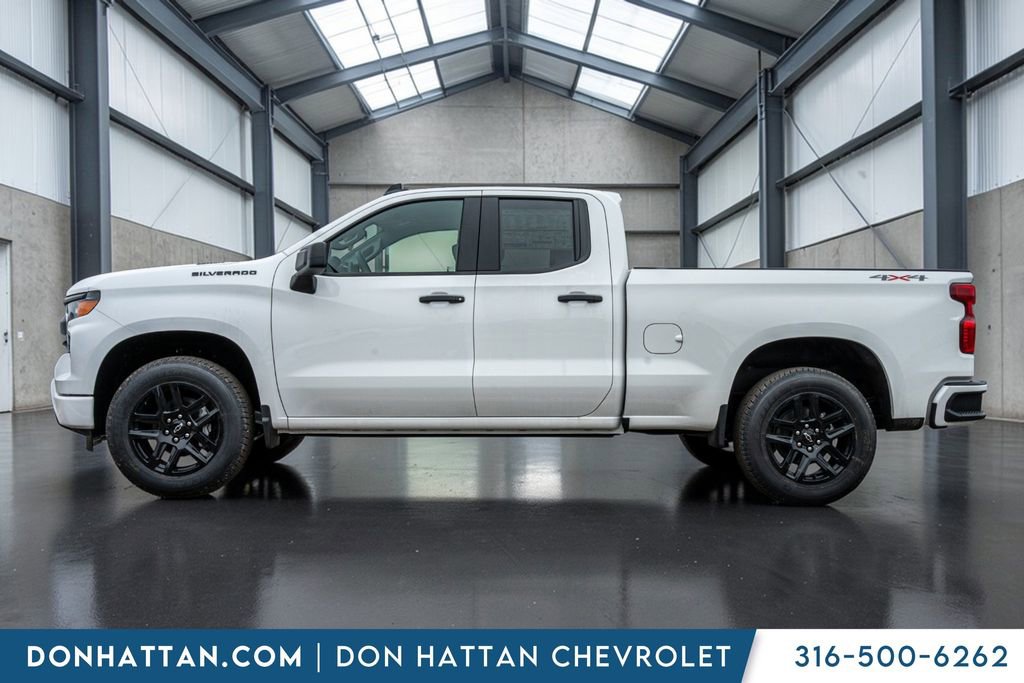 New 2026 Chevrolet Silverado 1500 Custom video 2