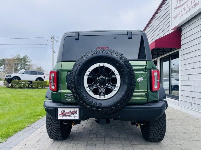 Used 2023 Ford Bronco Badlands w/ Sasquatch Package AWD/4WD image 5