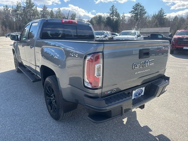 Used 2022 GMC Canyon Elevation w/ Elevation Premium Package AWD/4WD image 4