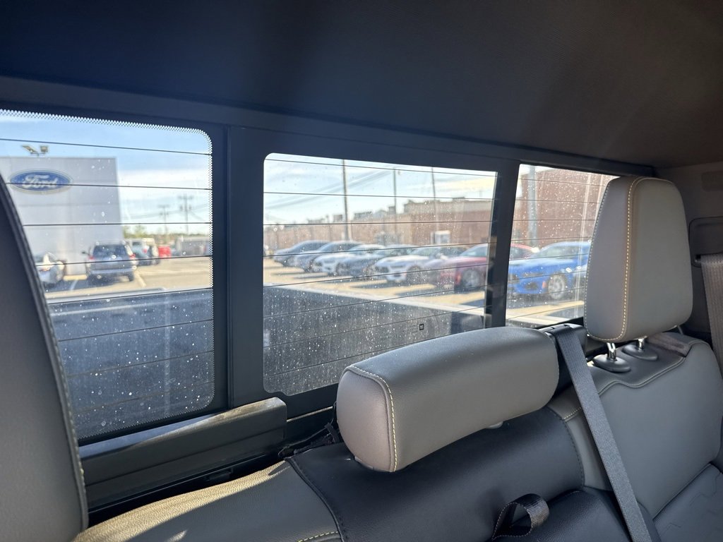 Used 2022 Chevrolet Silverado 1500 ZR2 image 39